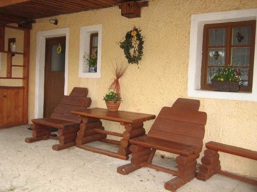 Apartmany Vydrysek Srní الغرفة الصورة