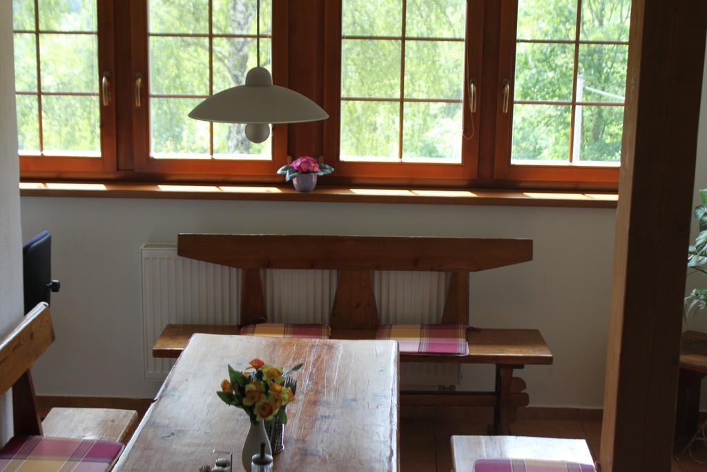 Apartmany Vydrysek Srní الغرفة الصورة
